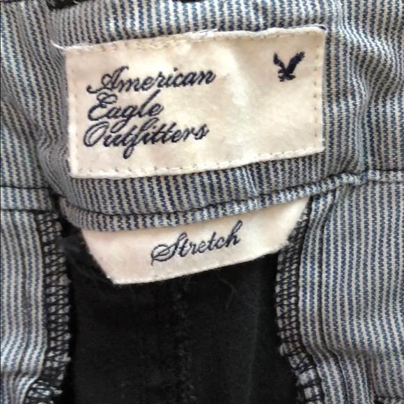 Shorts - Picture 2 of 3